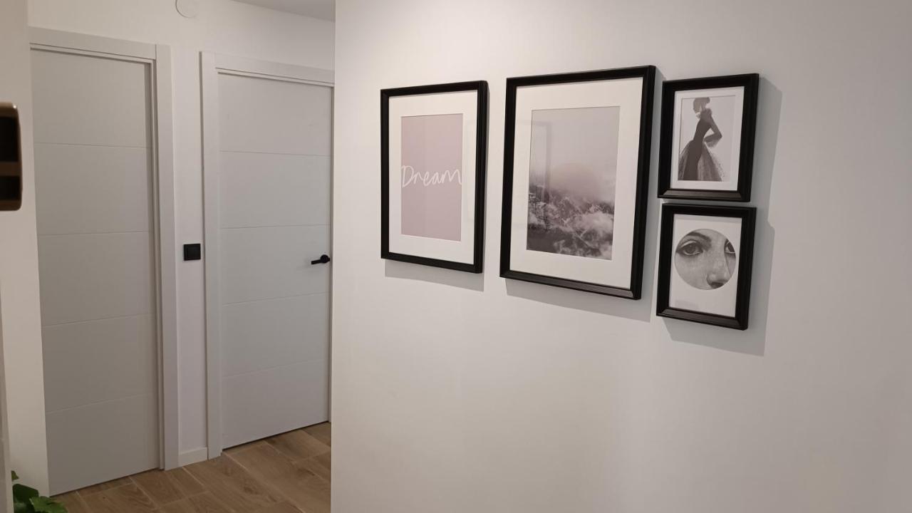 Boutique Apartment Ave Centro Lerida Buitenkant foto